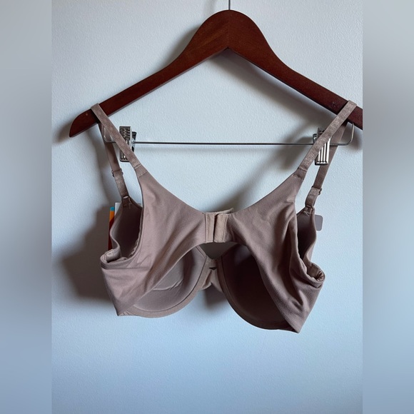 Warner’s Cloud 9 Bra - Picture 5 of 5